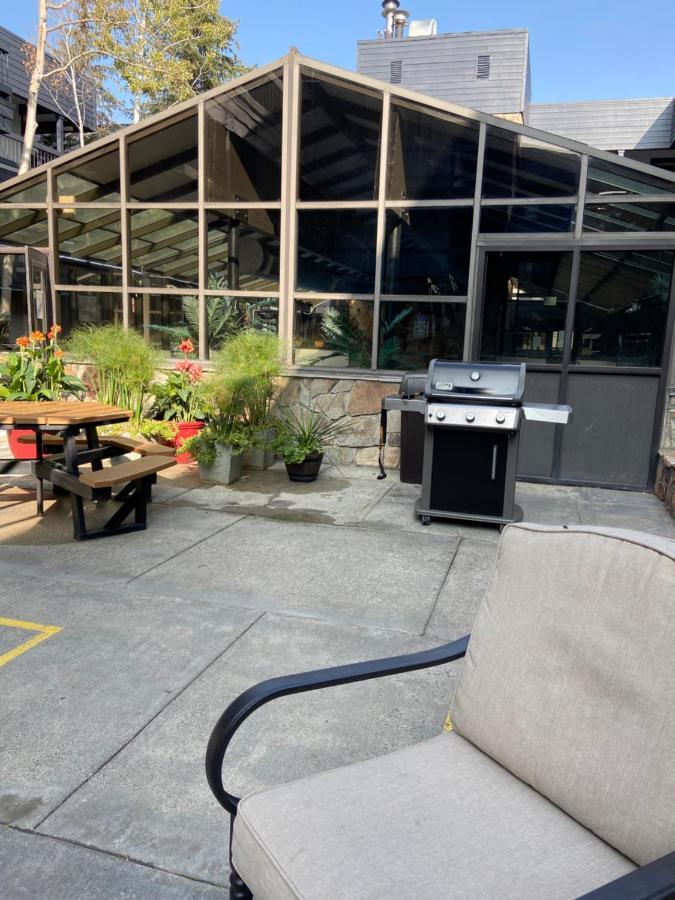 Park Regency Hotel Park City Exterior foto